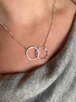 Silver Interlocking Circles Necklace