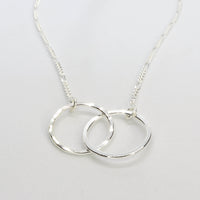 Silver Interlocking Circles Necklace